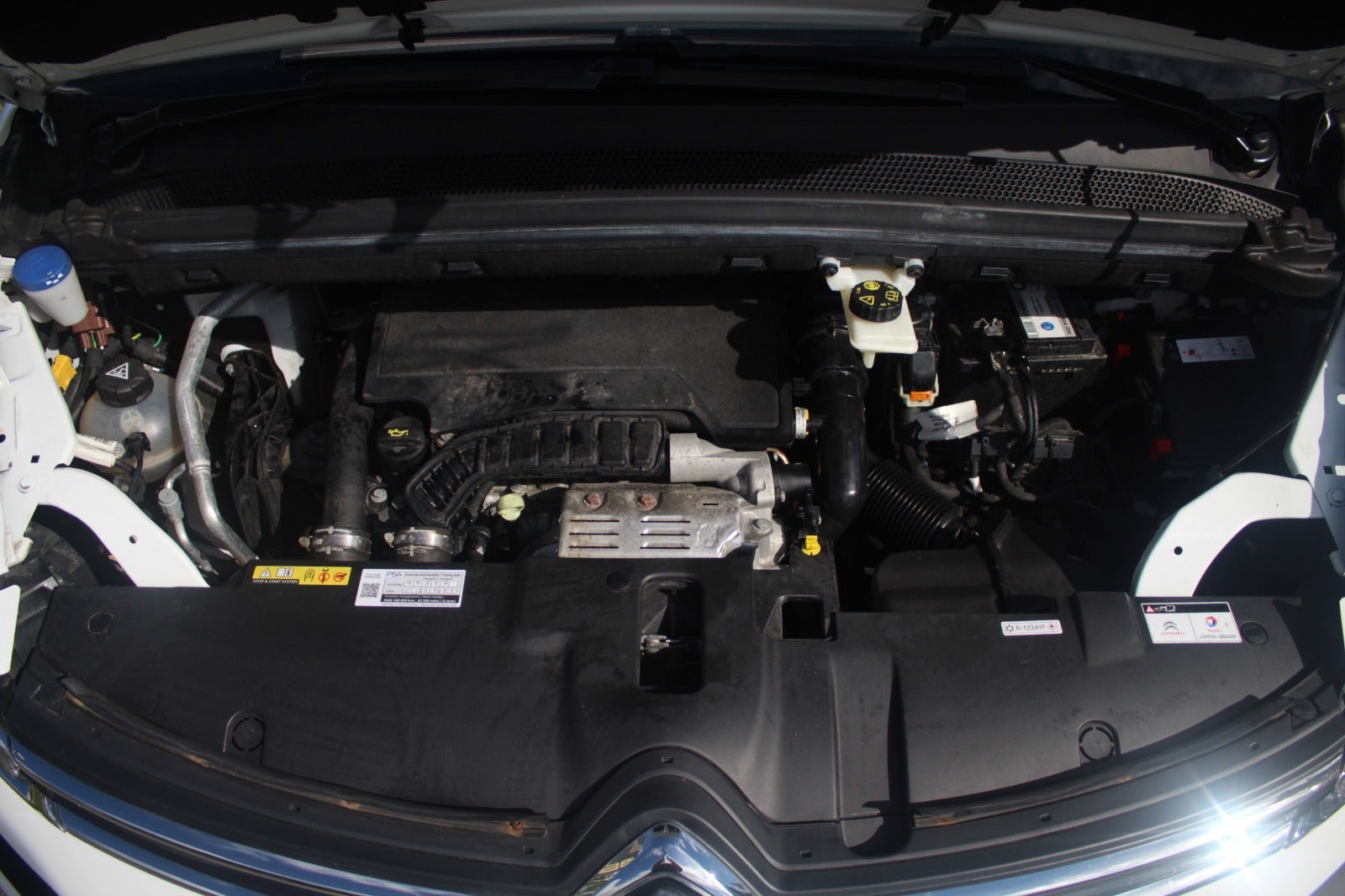 Hvid Citroën Grand C4 SpaceTourer fra 2021