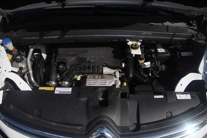 Hvid Citroën Grand C4 SpaceTourer fra 2021