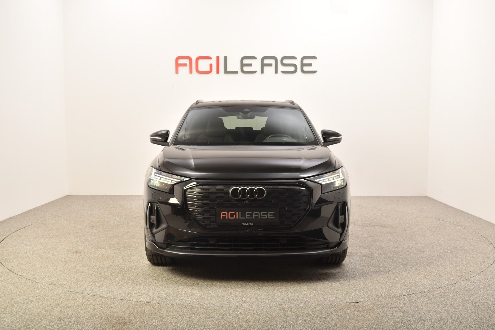 Sort Audi Q4 e-tron fra 2022