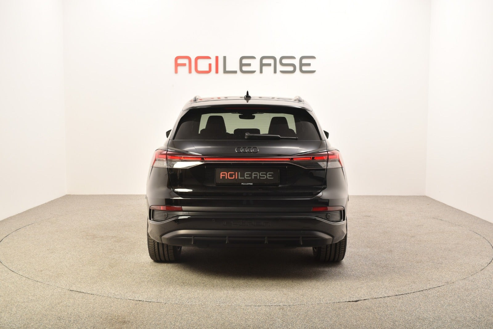 Sort Audi Q4 e-tron fra 2022