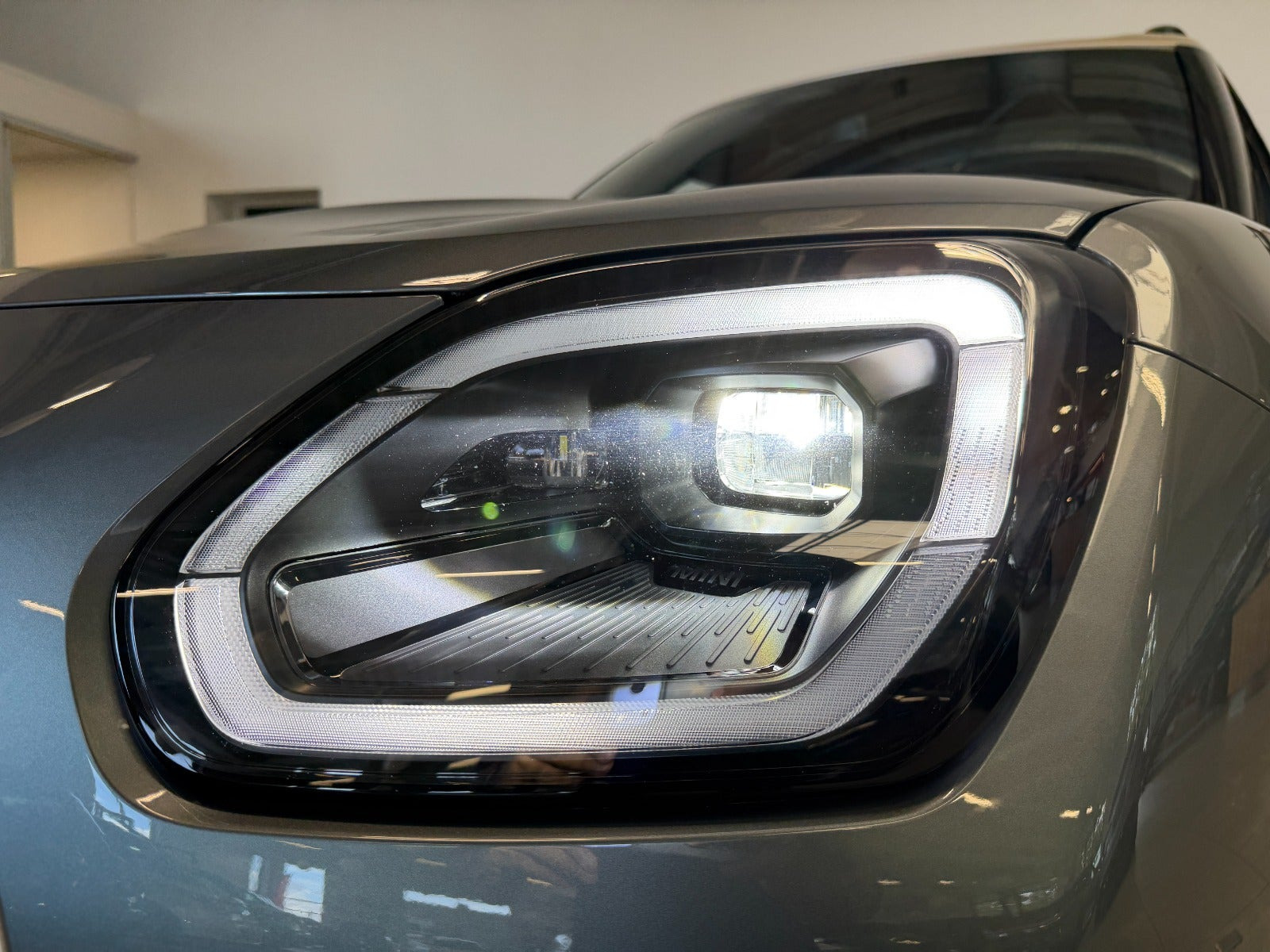 Grøn Mini Countryman E fra 2024