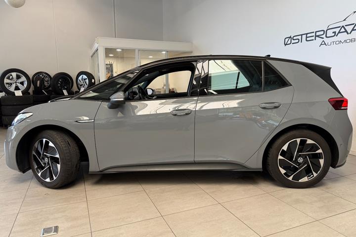 Grå VW ID.3 fra 2023