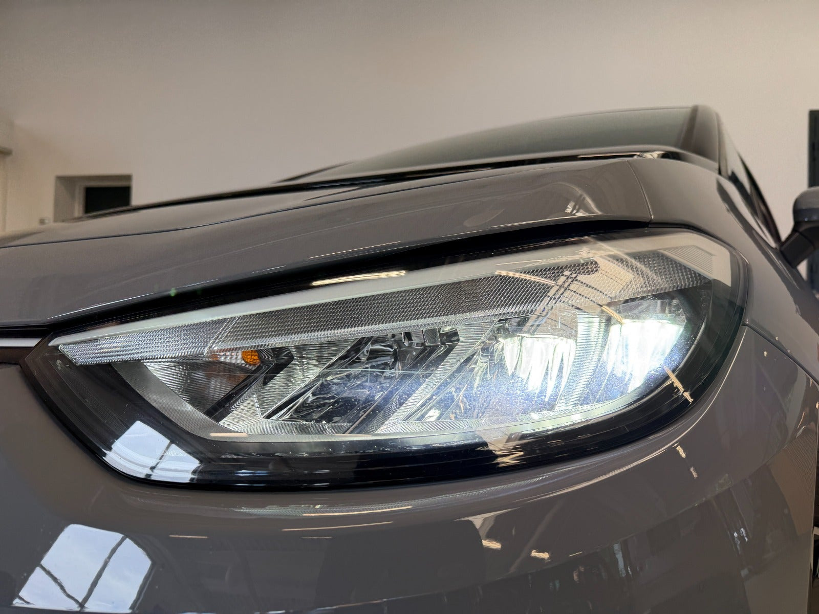 Grå VW ID.3 fra 2023
