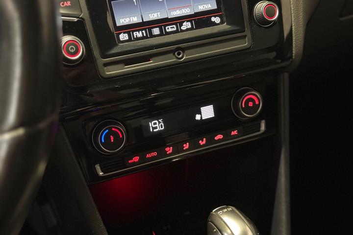 Sort VW Polo fra 2015