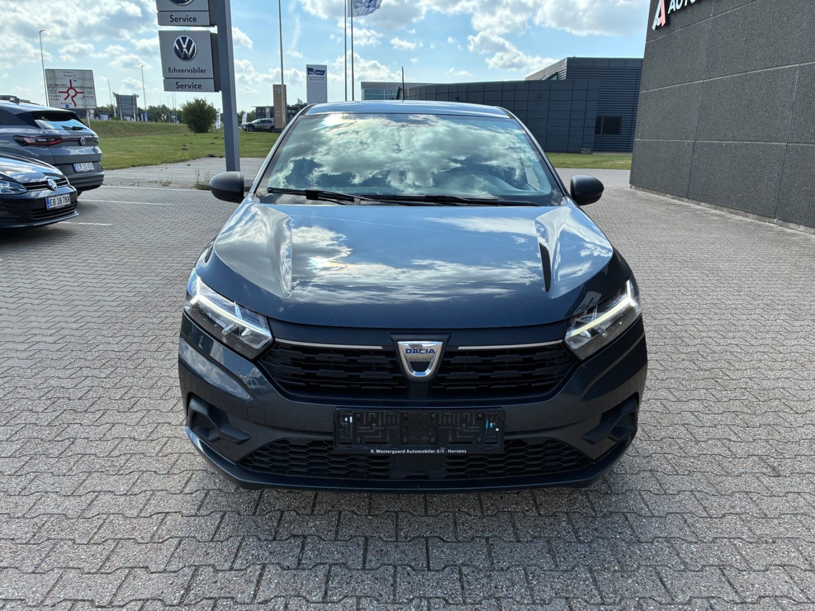 Grå Dacia Sandero fra 2021