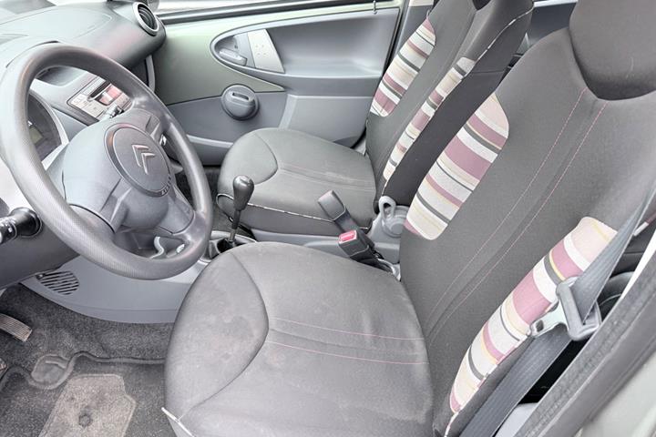 Grøn Citroën C1 fra 2011