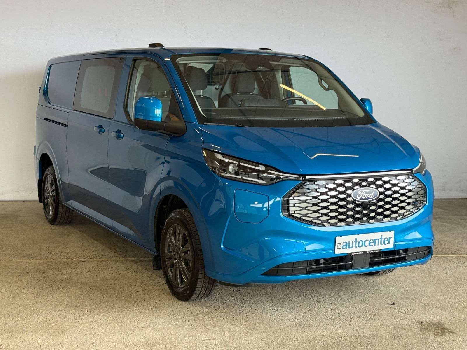 Ford E-Transit Custom 340 L2 64 Trend