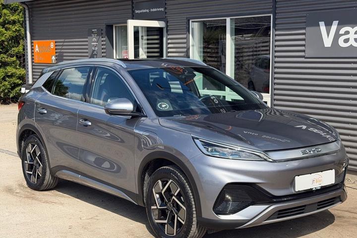 Grå BYD Atto 3 fra 2023