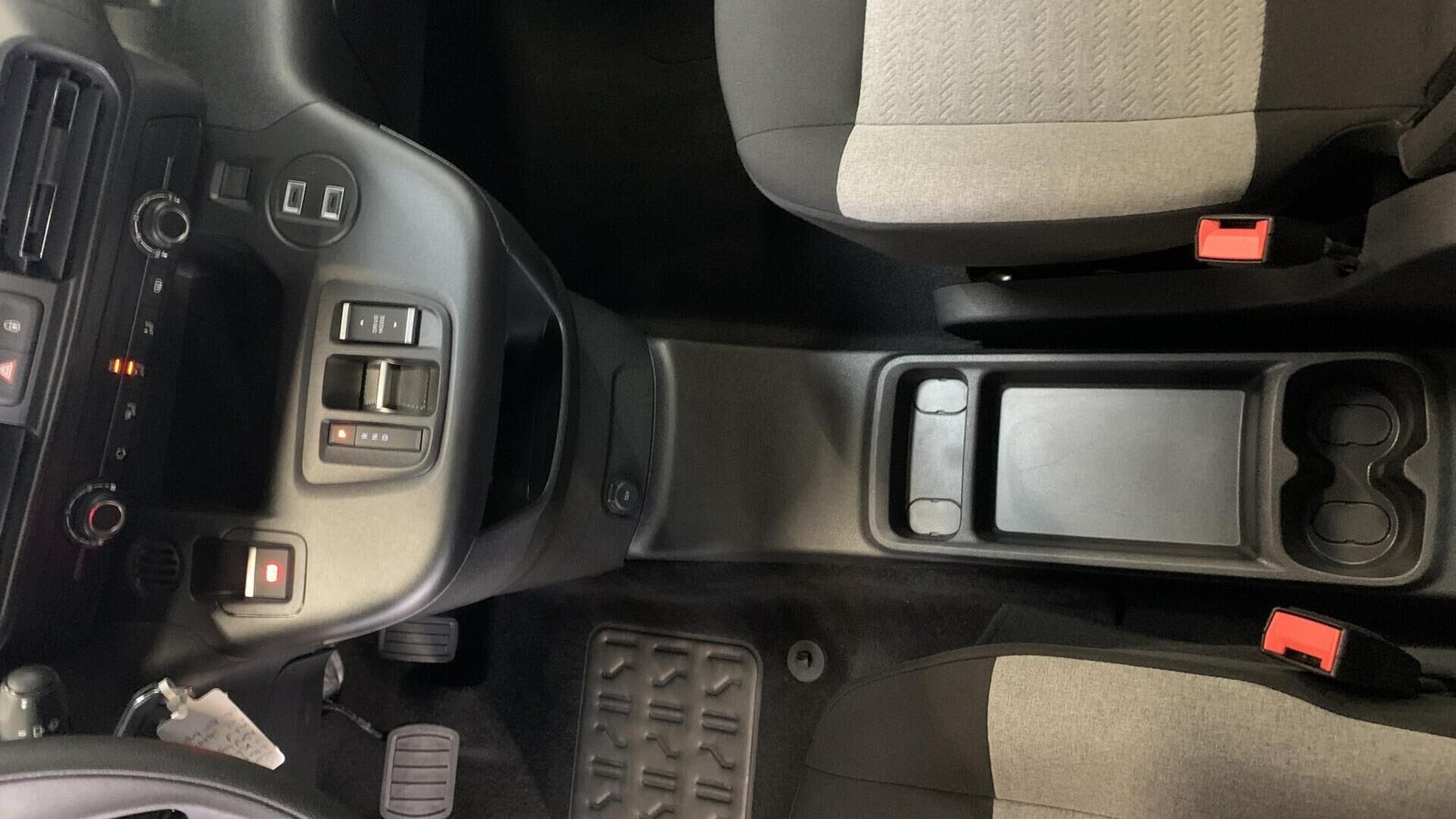 Grøn Citroën ë-Berlingo fra 2025