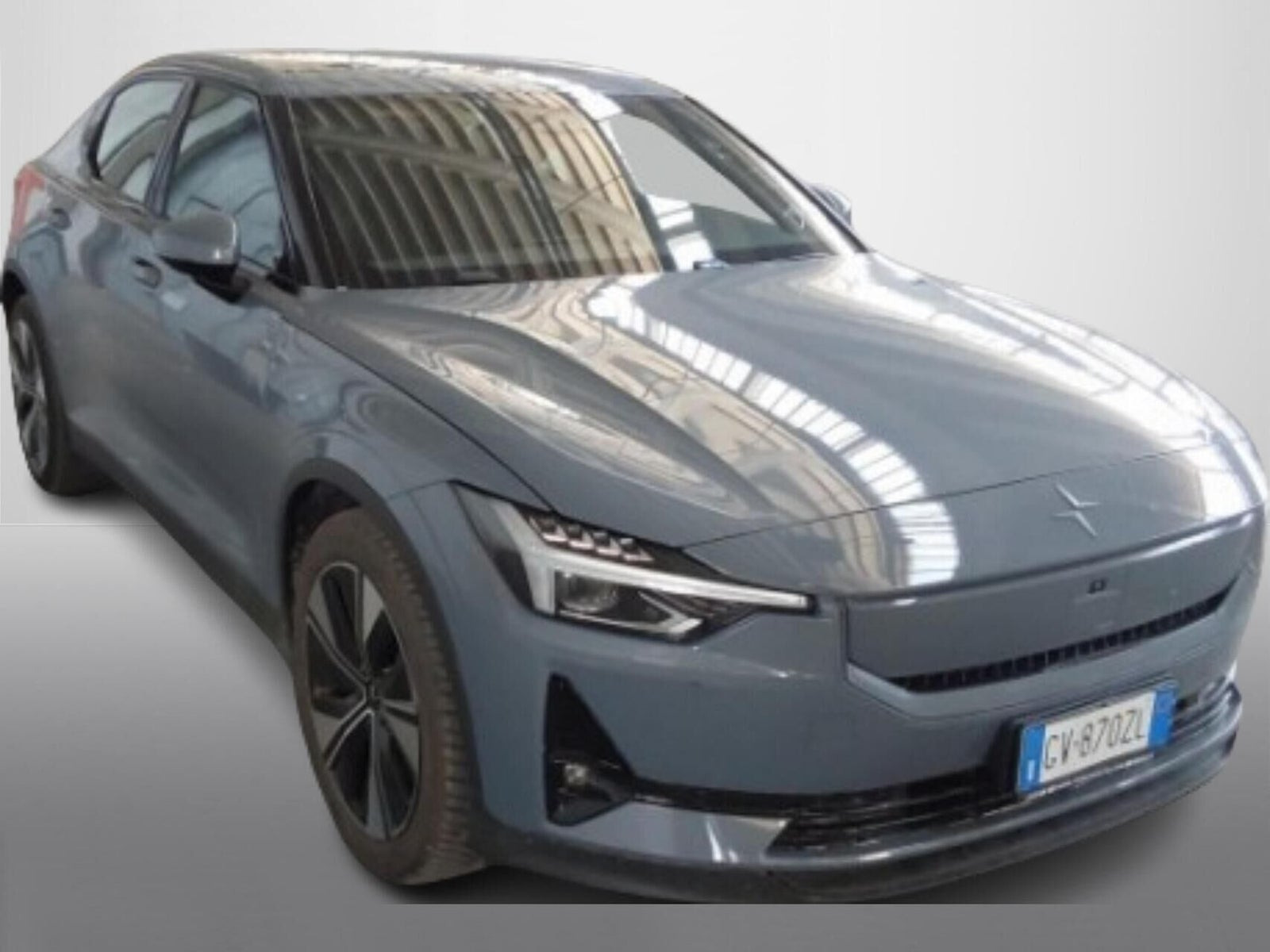 Grå Polestar 2 fra 2024