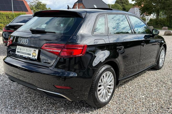 Sort Audi A3 fra 2018