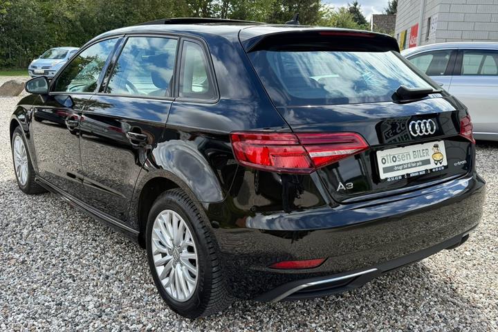 Sort Audi A3 fra 2018