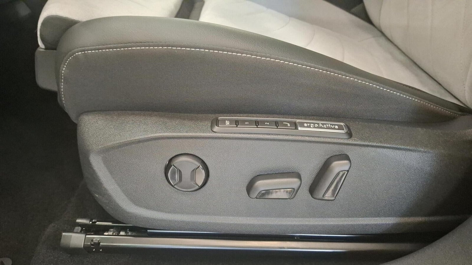Grå VW ID.3 fra 2024