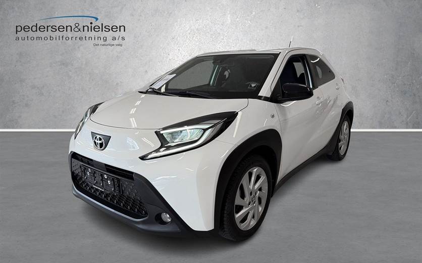 Toyota Aygo X 1,0 VVT-I Active 72HK 5d