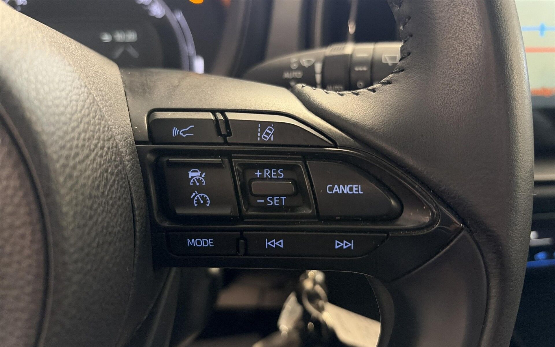 Hvid Toyota Aygo X fra 2023