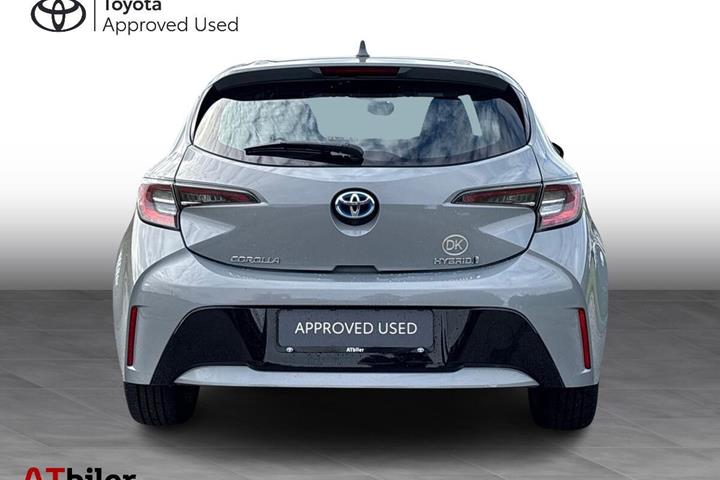 Grå Toyota Corolla fra 2019