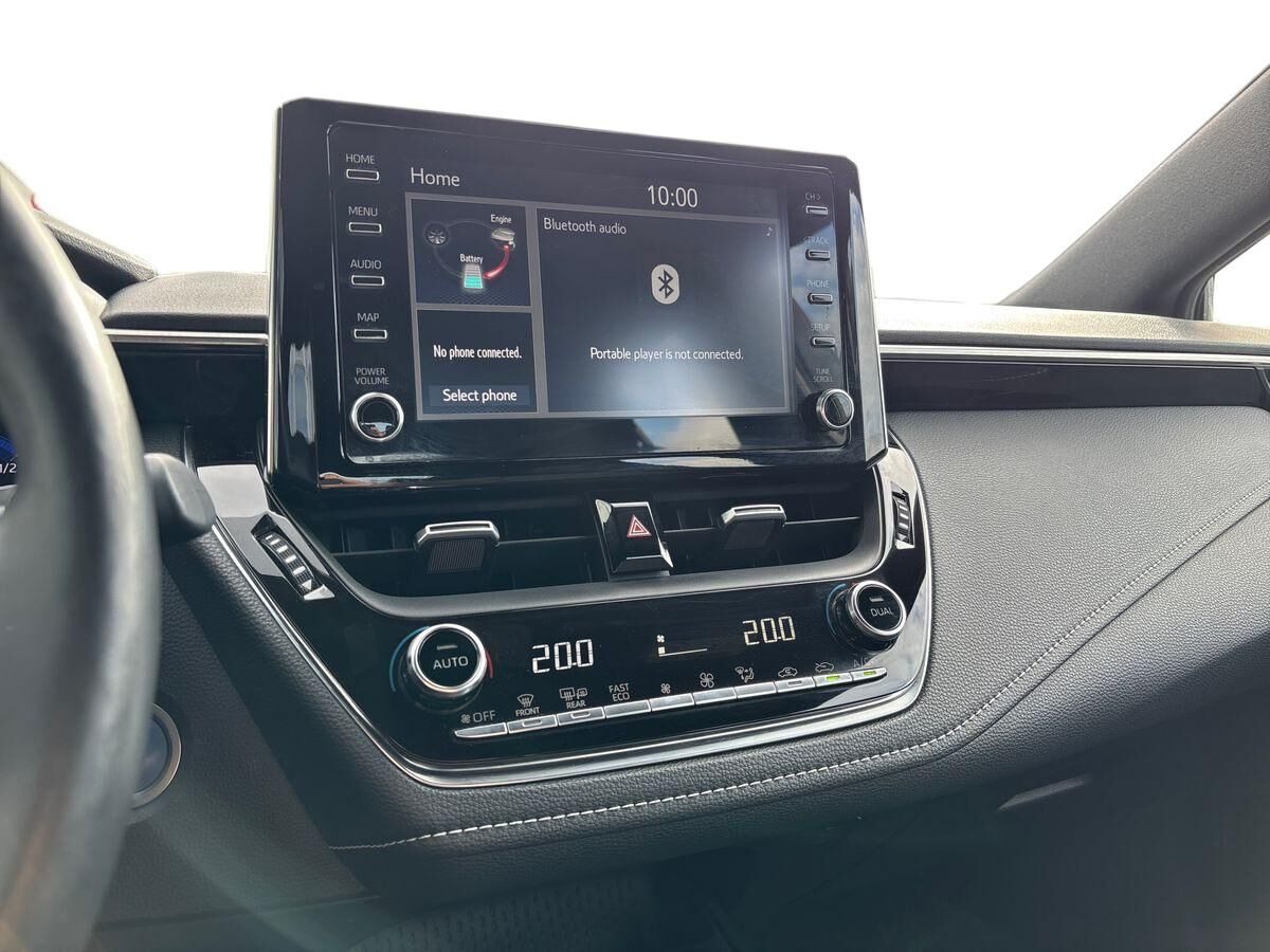 Grå Toyota Corolla fra 2019