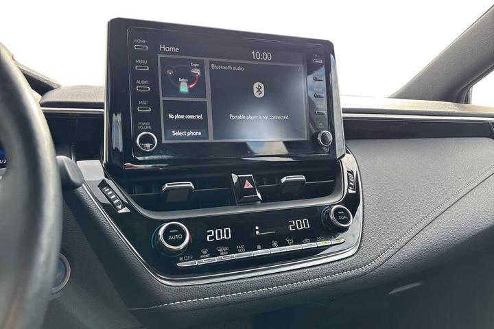 Grå Toyota Corolla fra 2019