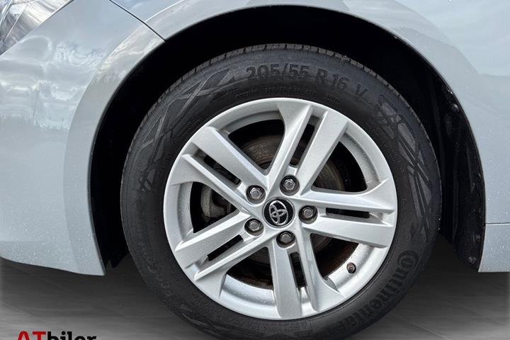 Grå Toyota Corolla fra 2019