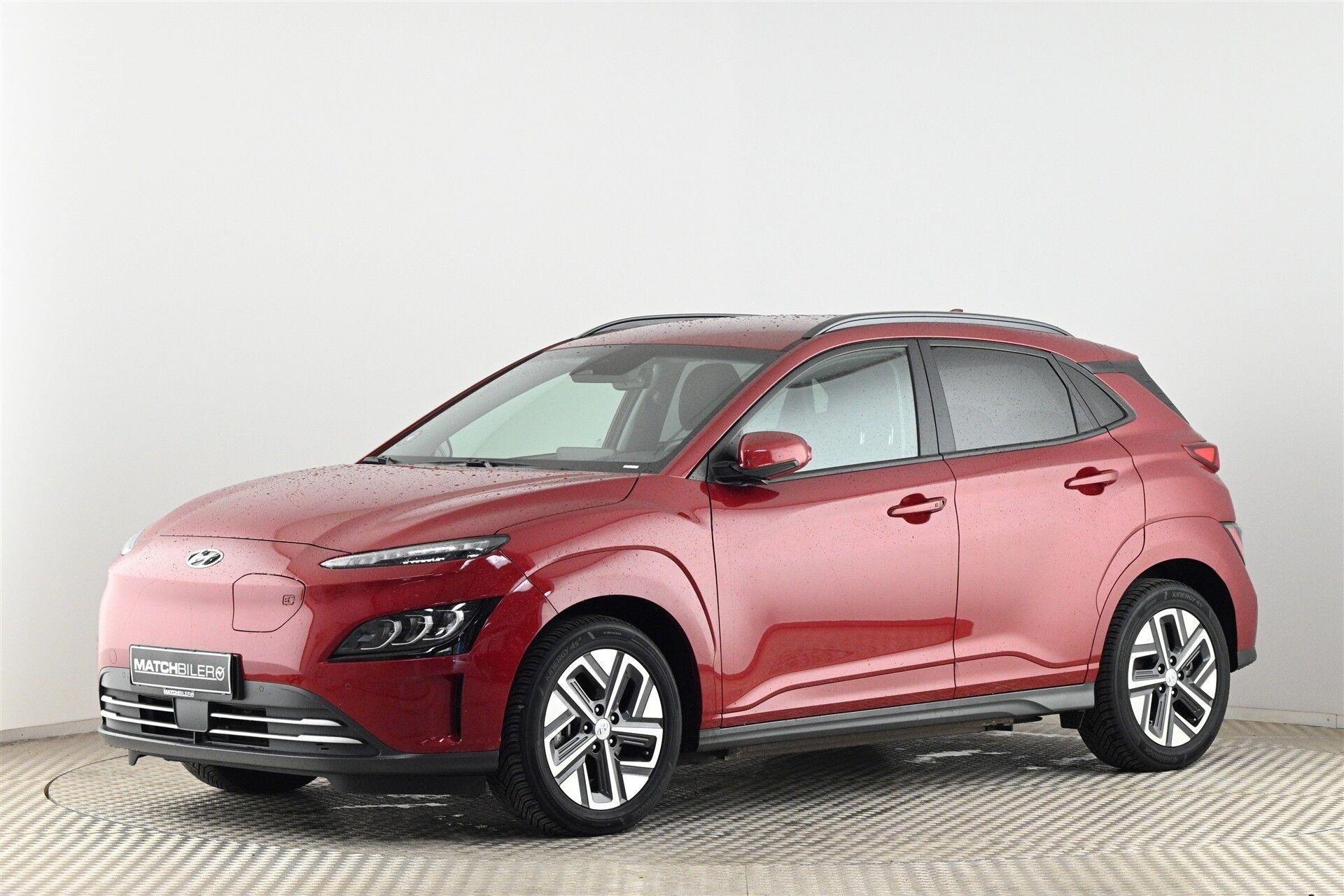 Rød Hyundai Kona fra 2022