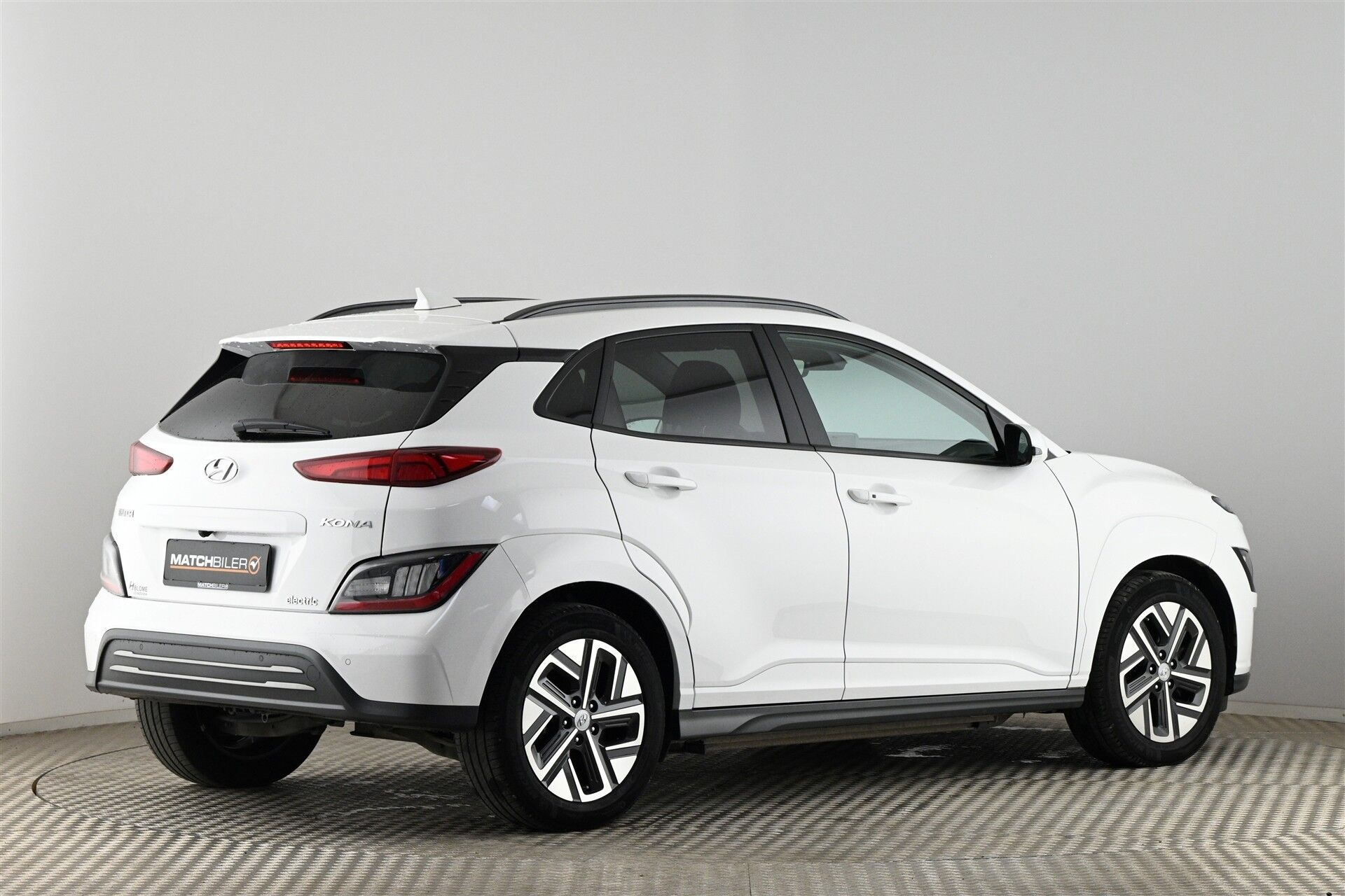 Hvid Hyundai Kona fra 2023