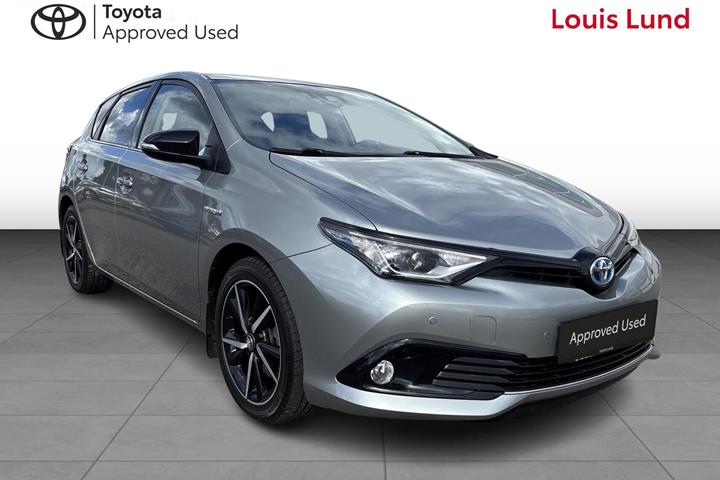 Grå Toyota Auris fra 2018