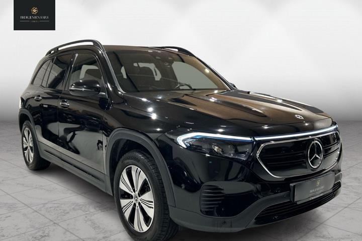Sort Mercedes EQB250+ fra 2023