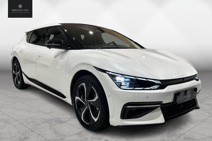 Hvid Kia EV6 fra 2024