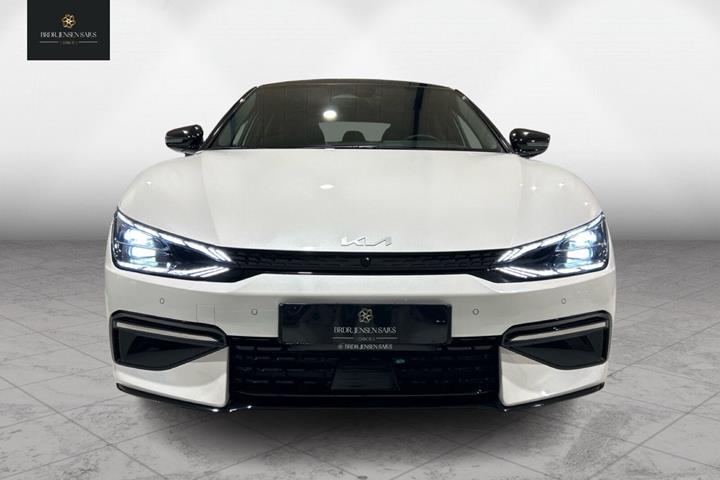 Hvid Kia EV6 fra 2024