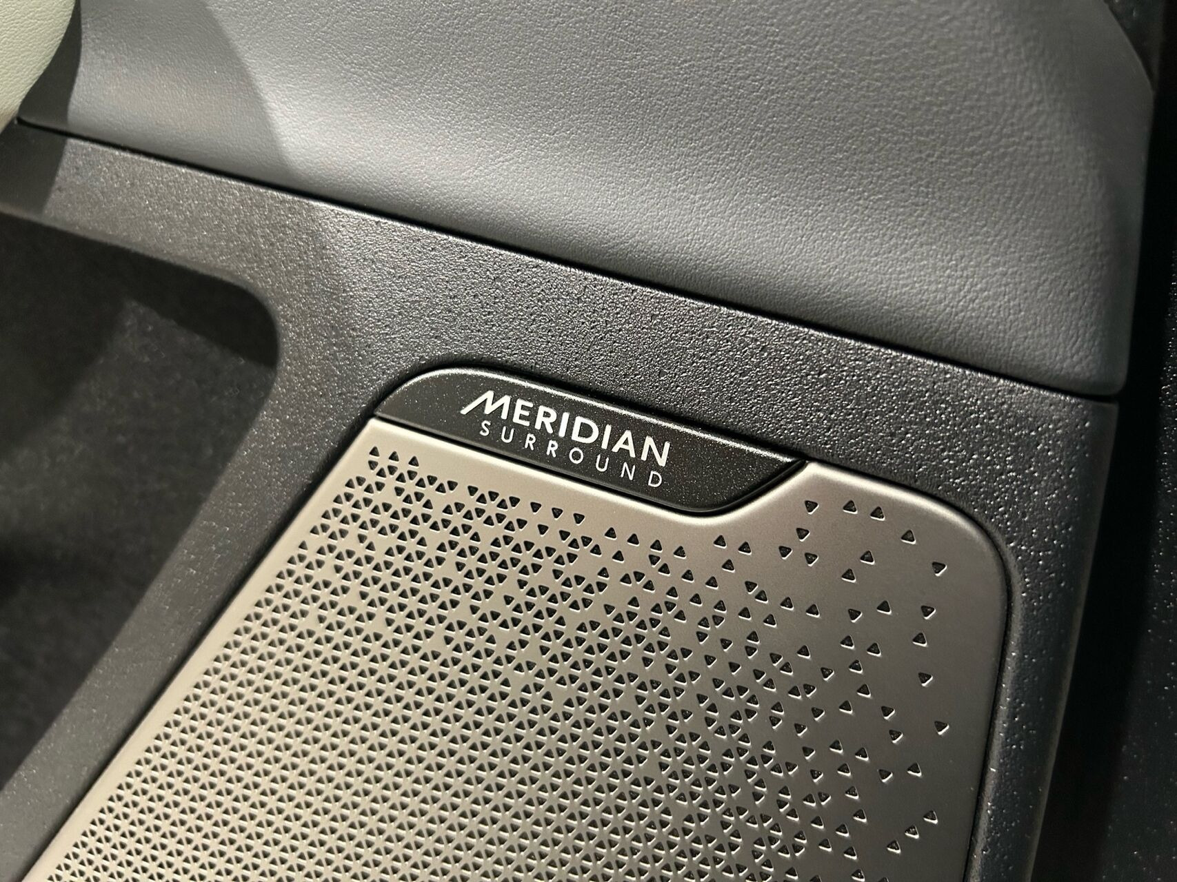 Hvid Kia EV6 fra 2024