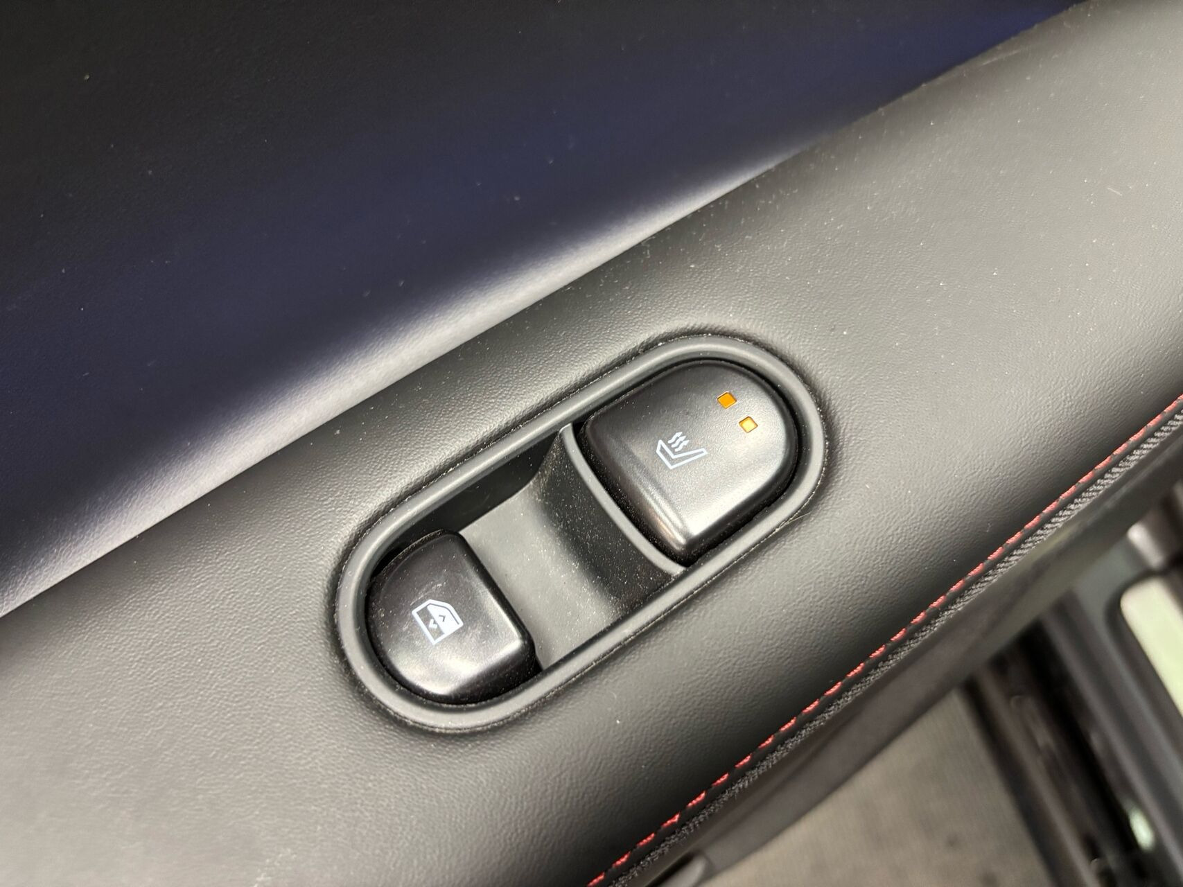 Grå Hyundai Ioniq 5 fra 2025