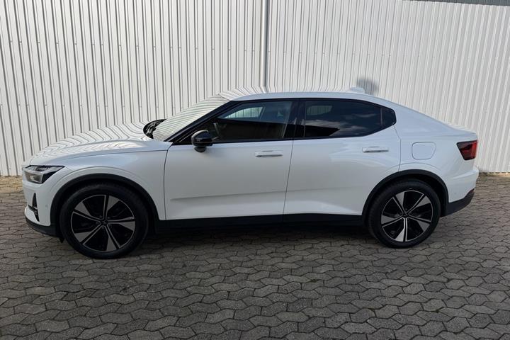 Hvid Polestar 2 fra 2023