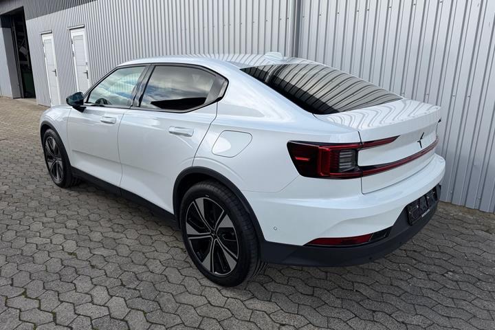 Hvid Polestar 2 fra 2023