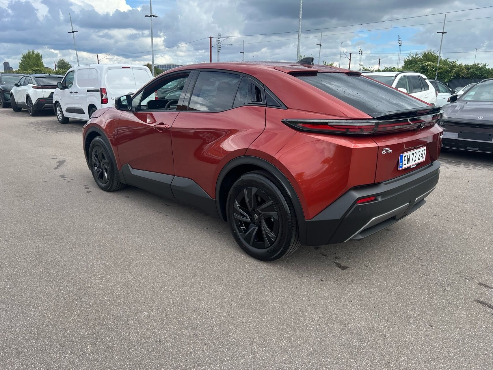 undefined Toyota Toyota C-HR+ fra 2026