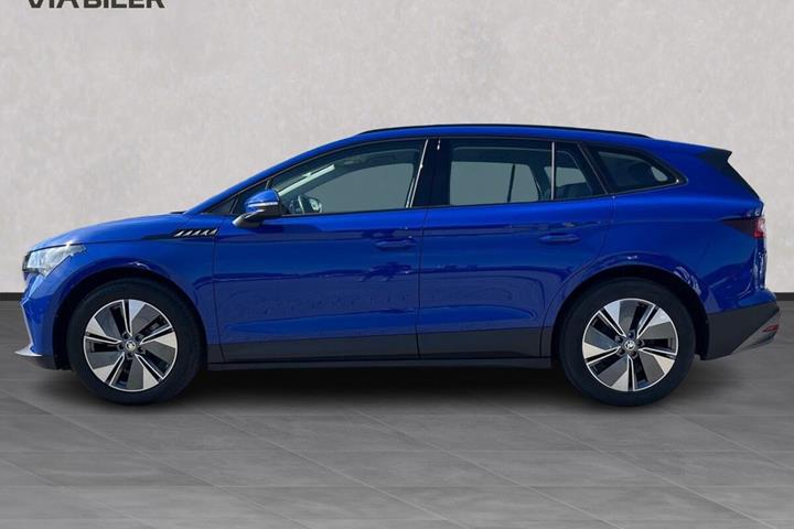 Blå Skoda Enyaq fra 2024