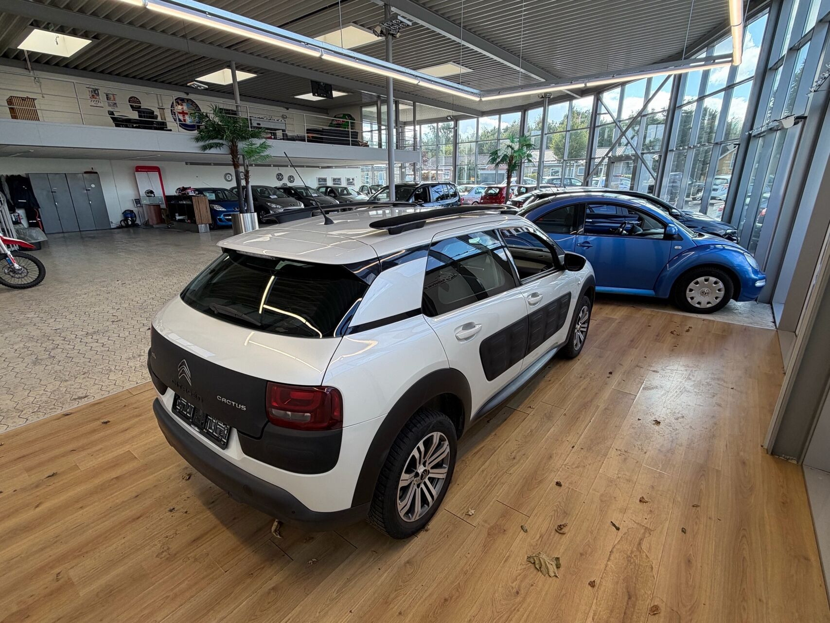 Hvid Citroën C4 Cactus fra 2014