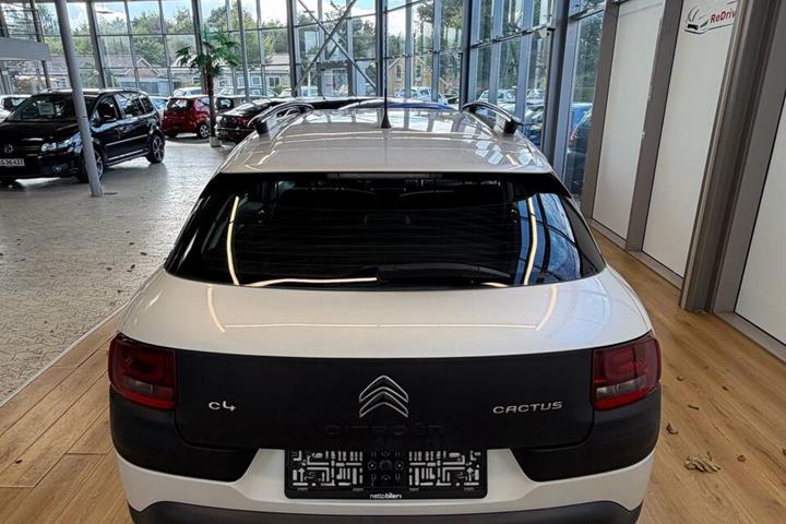 Hvid Citroën C4 Cactus fra 2014