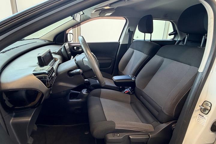 Hvid Citroën C4 Cactus fra 2014