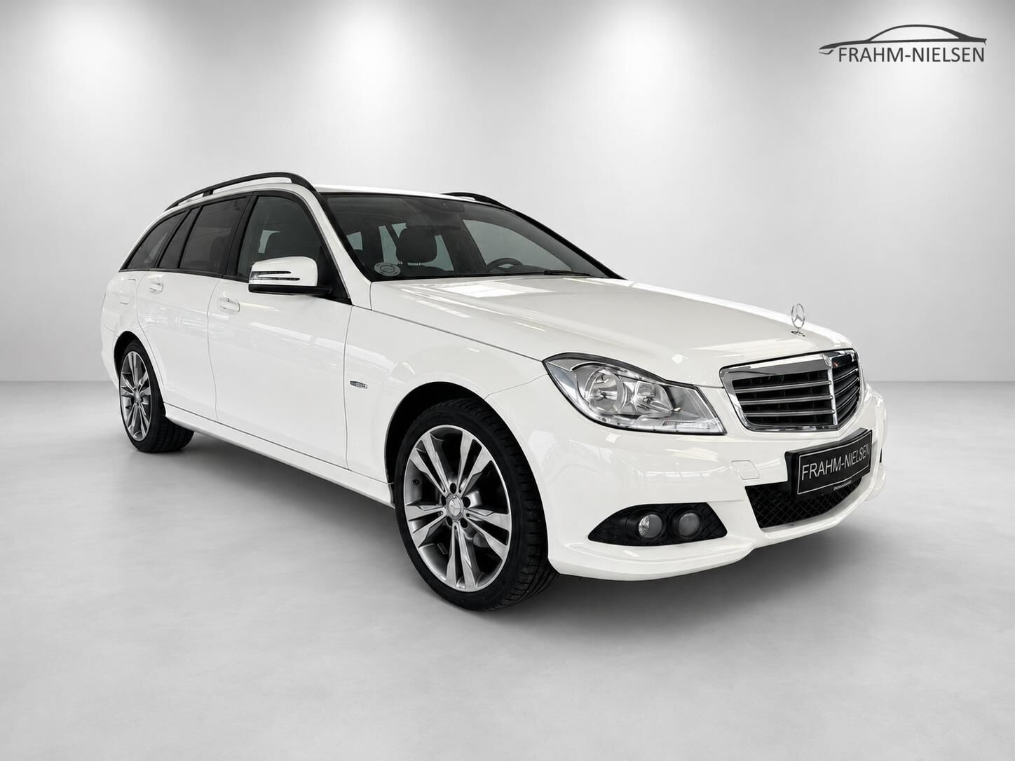 Hvid Mercedes C180 d fra 2012