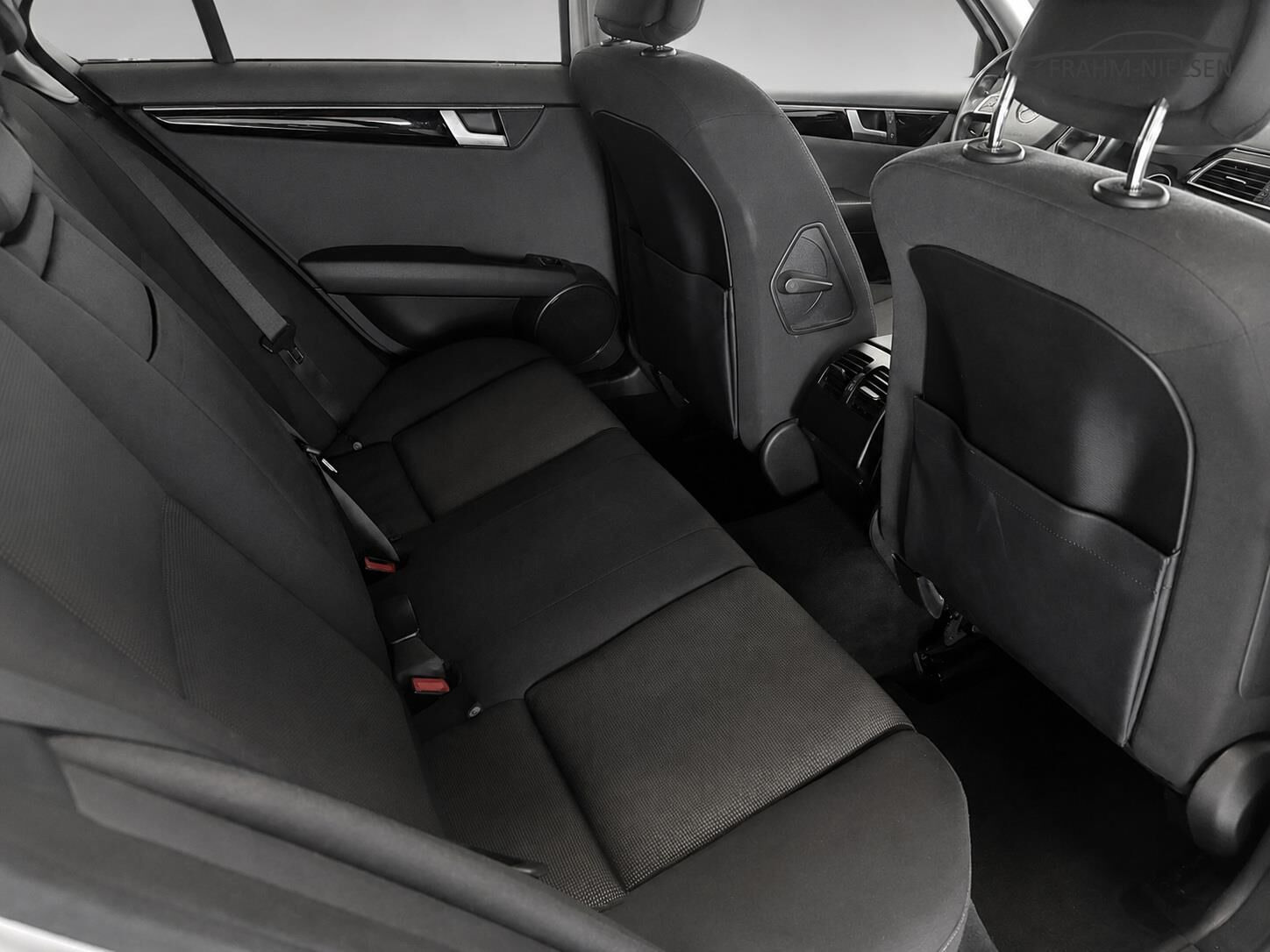 Hvid Mercedes C180 d fra 2012