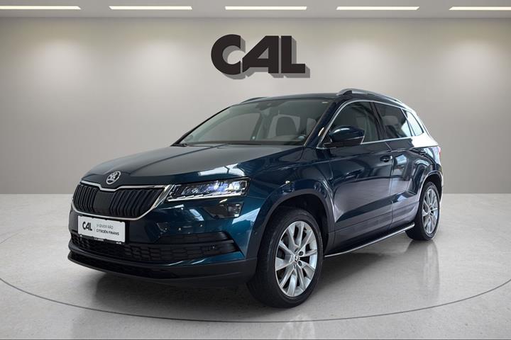 Blå Skoda Karoq fra 2019