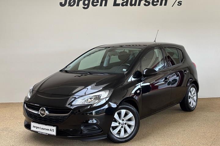 Sort Opel Corsa fra 2018