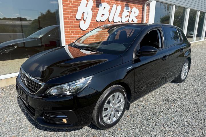 Sort Peugeot 308 fra 2019