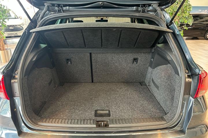 Sort Seat Arona fra 2018