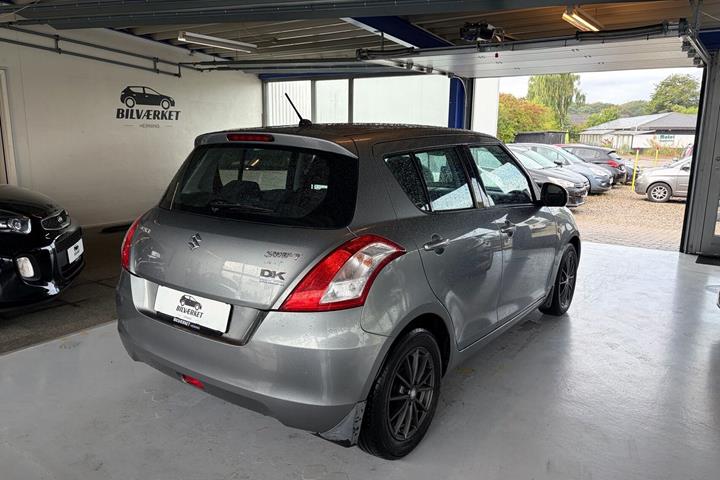 undefined Suzuki Swift fra 2011