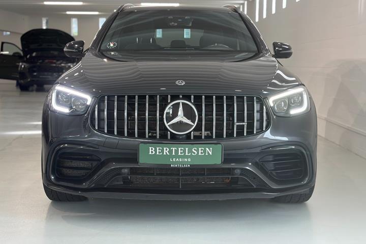 Sort Mercedes GLC63 fra 2019