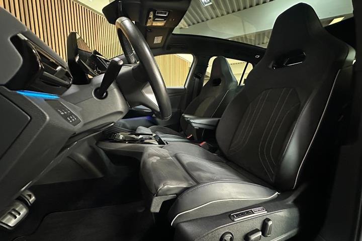 Hvid VW ID.4 fra 2023