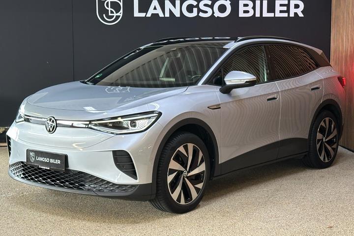 Sølv VW ID.4 fra 2022 set udefra