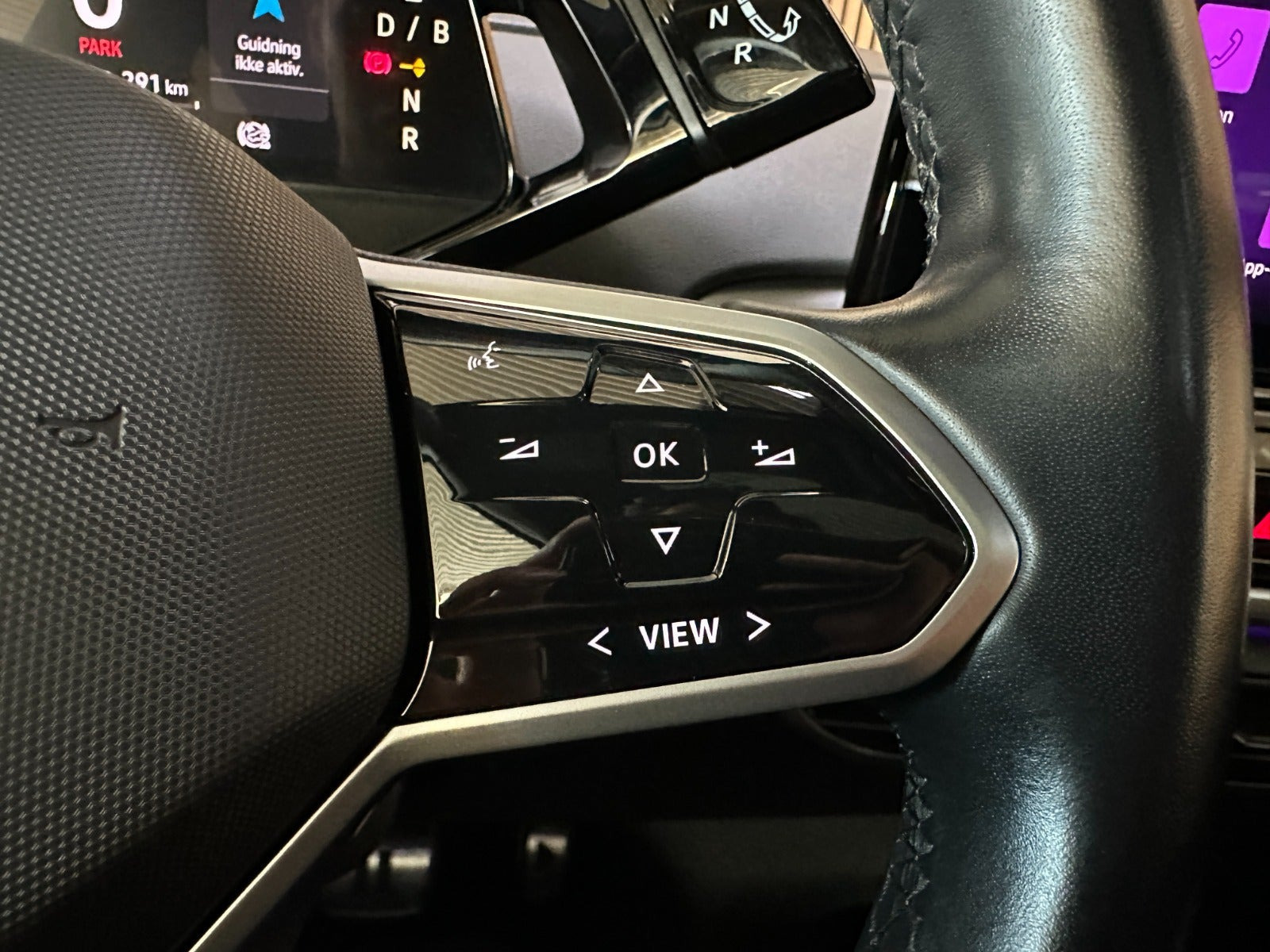 Sølv VW ID.4 fra 2022