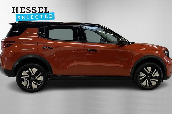 Orange Opel Frontera fra 2025